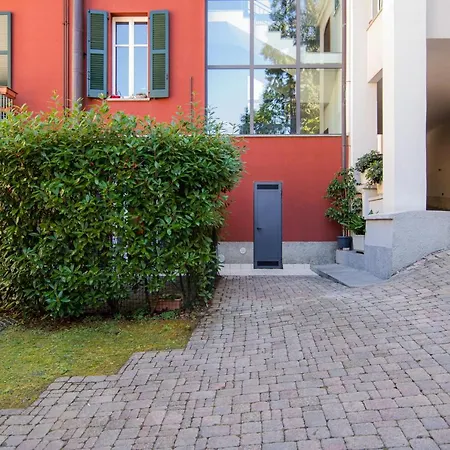 A Casa Di Stefania-vicino Al Centro Con Posto Auto Como